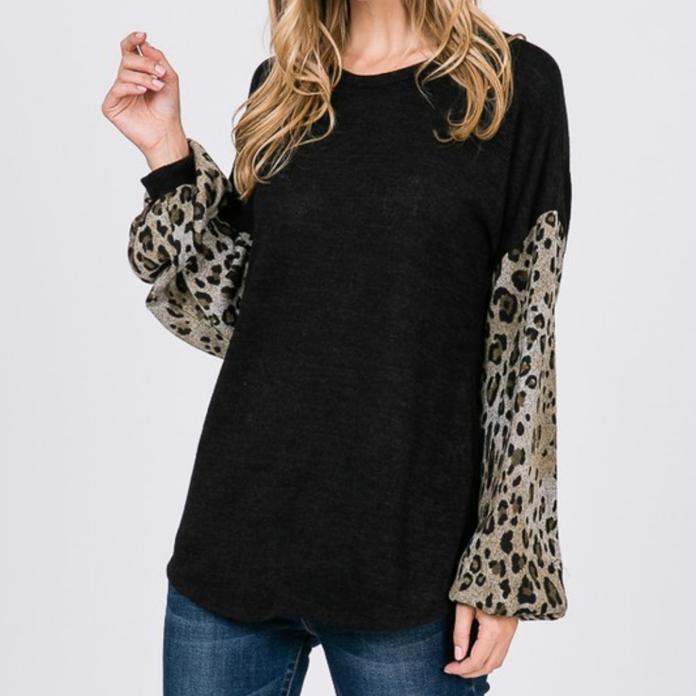 Leopard Print Contrast Tunic - Picture 8 of 8